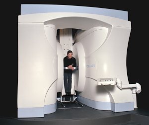 FONAR's Stand-Up MRI